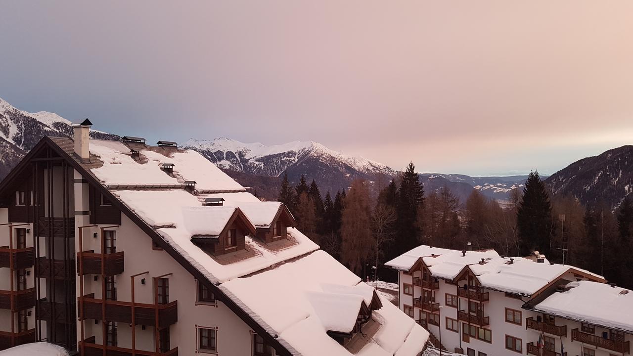 Nevesole Folgarida Resort Esterno foto